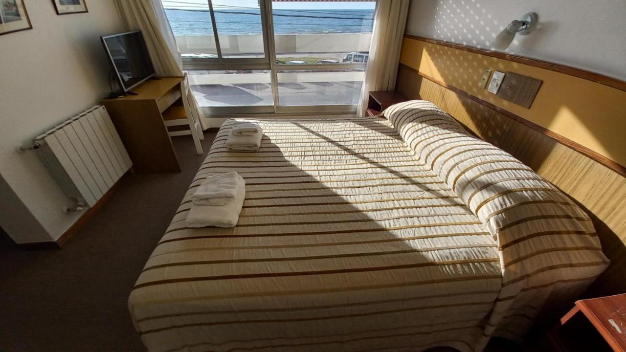 Costanera Hotel Пуэрто-Мадрин Экстерьер фото