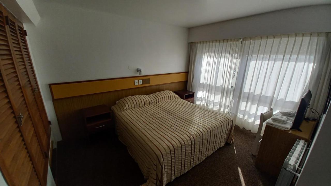 Costanera Hotel Пуэрто-Мадрин Экстерьер фото