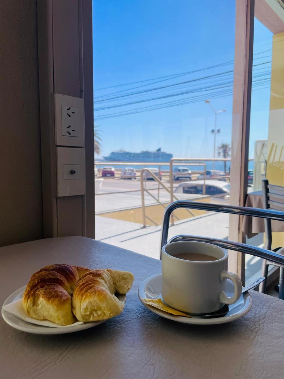 Costanera Hotel Пуэрто-Мадрин Экстерьер фото